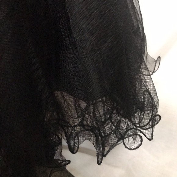 Star Box Strapless Short Tulle Formal Dress - Picture 8 of 12